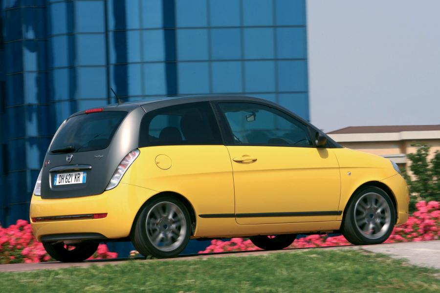  Lancia Ypsilon Sport by MomoDesign (843) 2007 года  (фото 17 из 69)